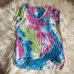 Tie dye shirt sleeve shirt